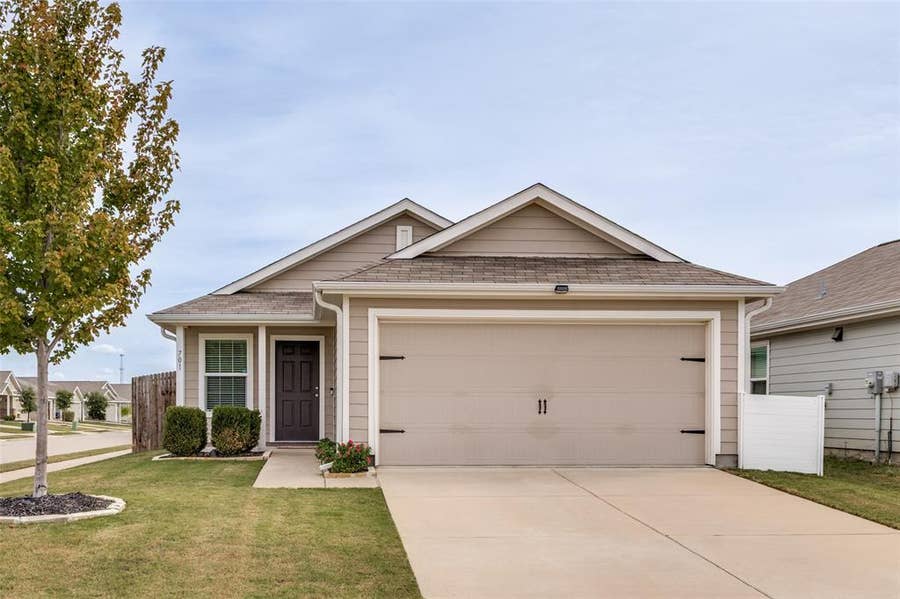 Property photo for 701 Slocum Way, Princeton, TX