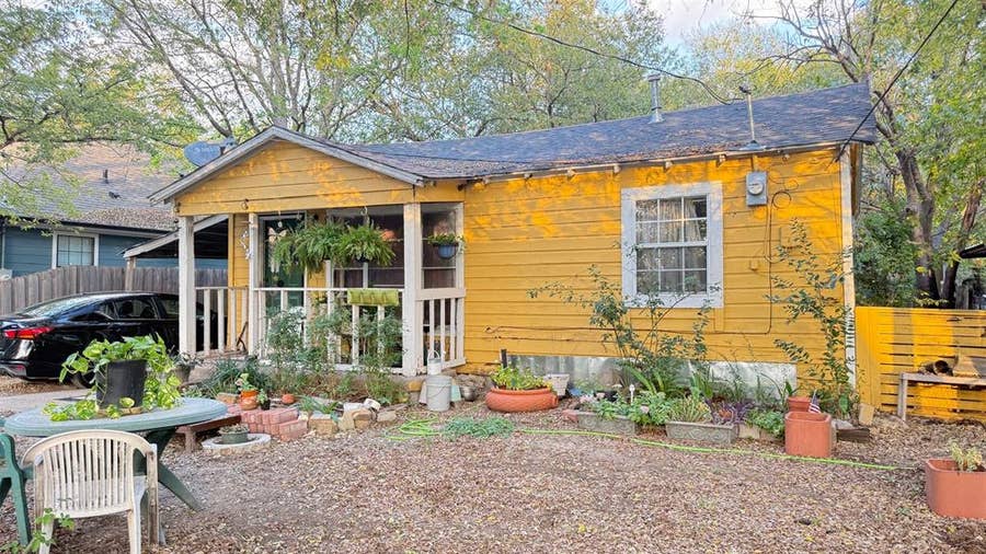 Property photo for 626 Ella Avenue, Dallas, TX