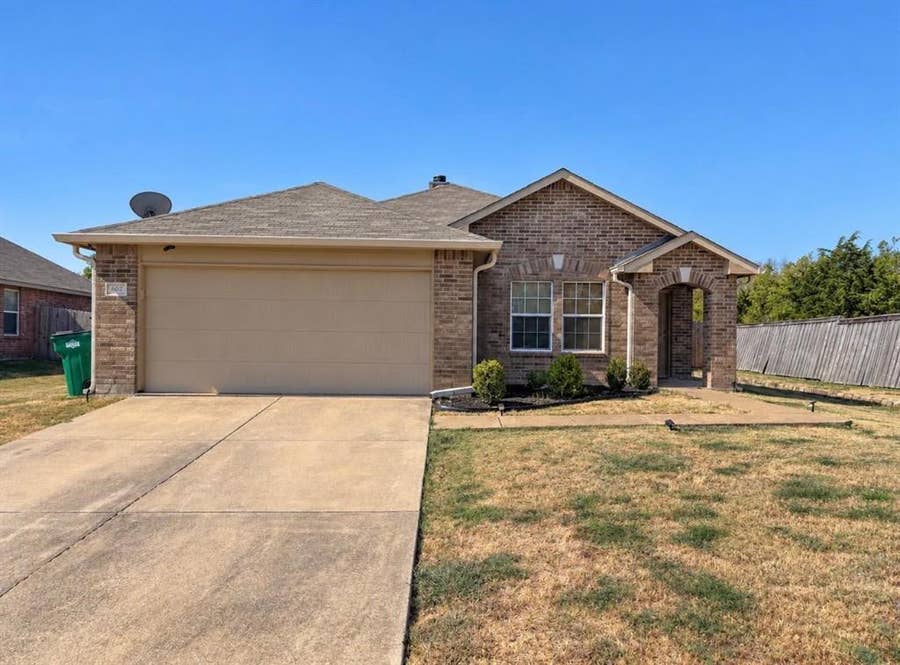 Property photo for 607 Azalea Drive, Fate, TX
