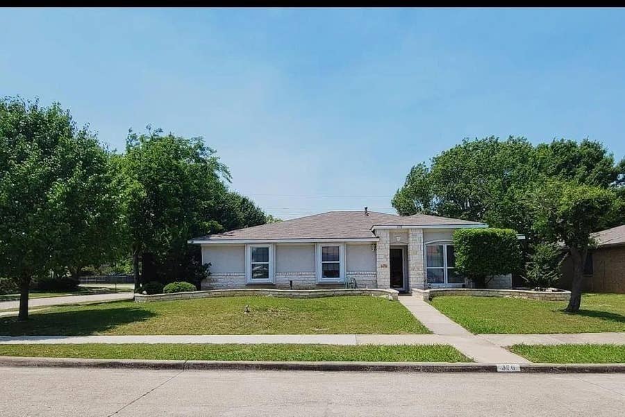 Property photo for 370 Yorkshire Terrace, Lewisville, TX