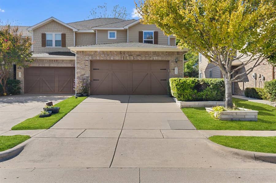 Property photo for 6213 Madrone Court, Plano, TX