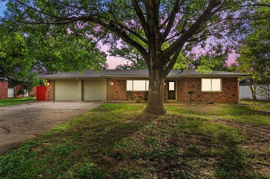 Property photo for 4300 Keeter Drive, North Richland Hills, TX