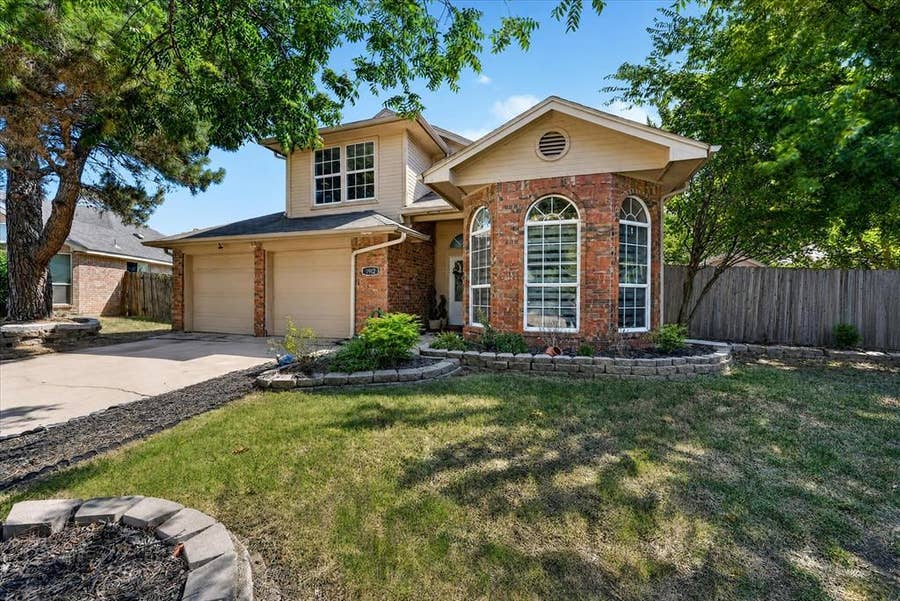 Property photo for 1912 Stallion Court, Keller, TX