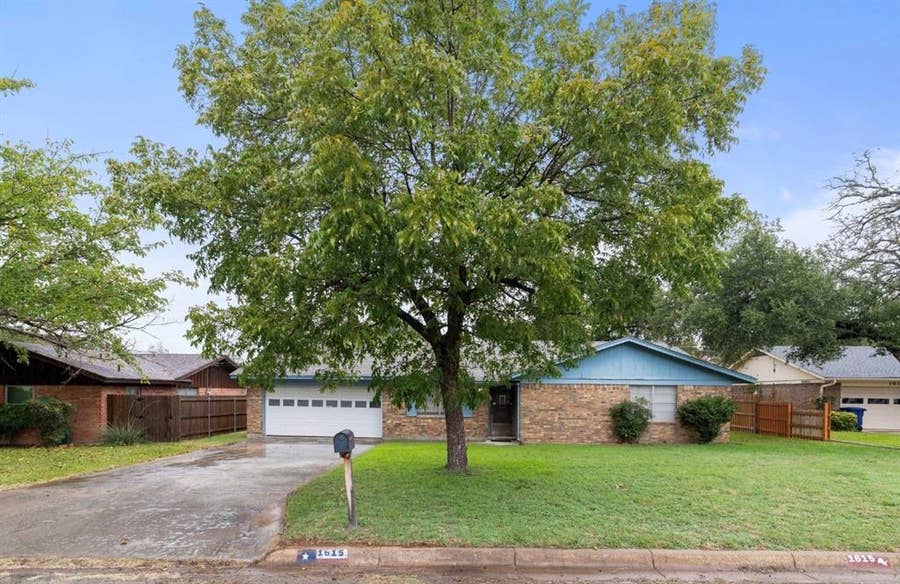 Property photo for 1615 Highland Drive, Brownwood, TX
