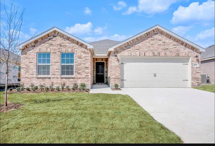Property photo for 1611 Silas Drive, Forney, TX