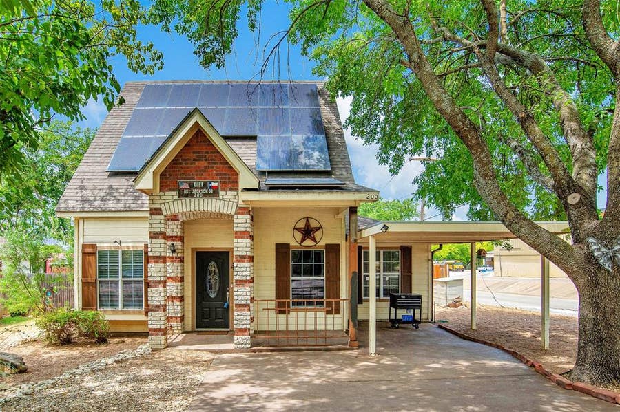 Property photo for 200 Bill Jackson Drive, Alvarado, TX