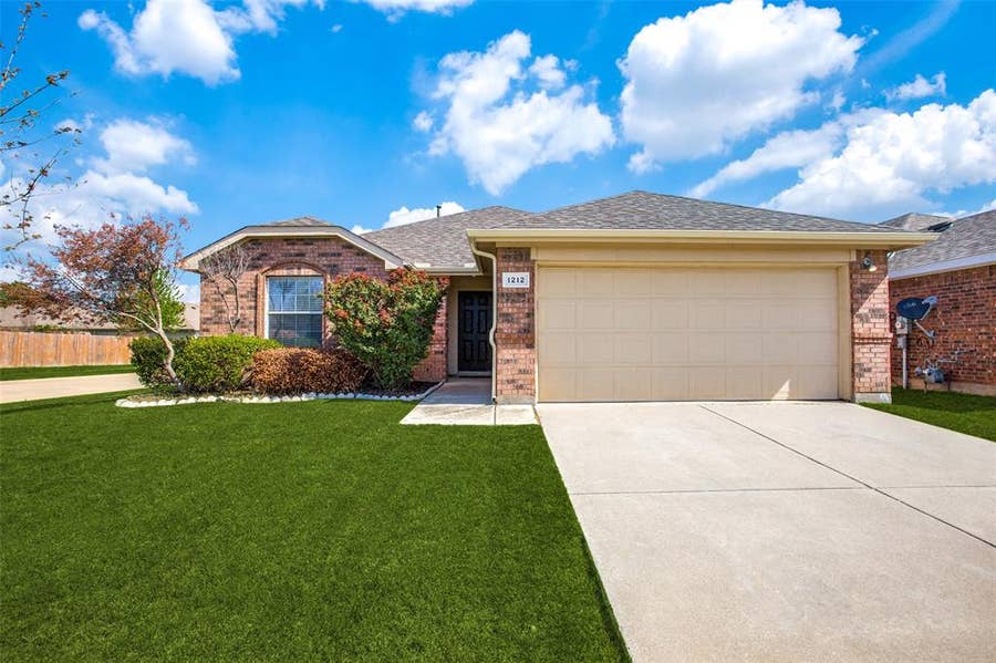 Property photo for 1212 Round Pen Run, Fort Worth, TX