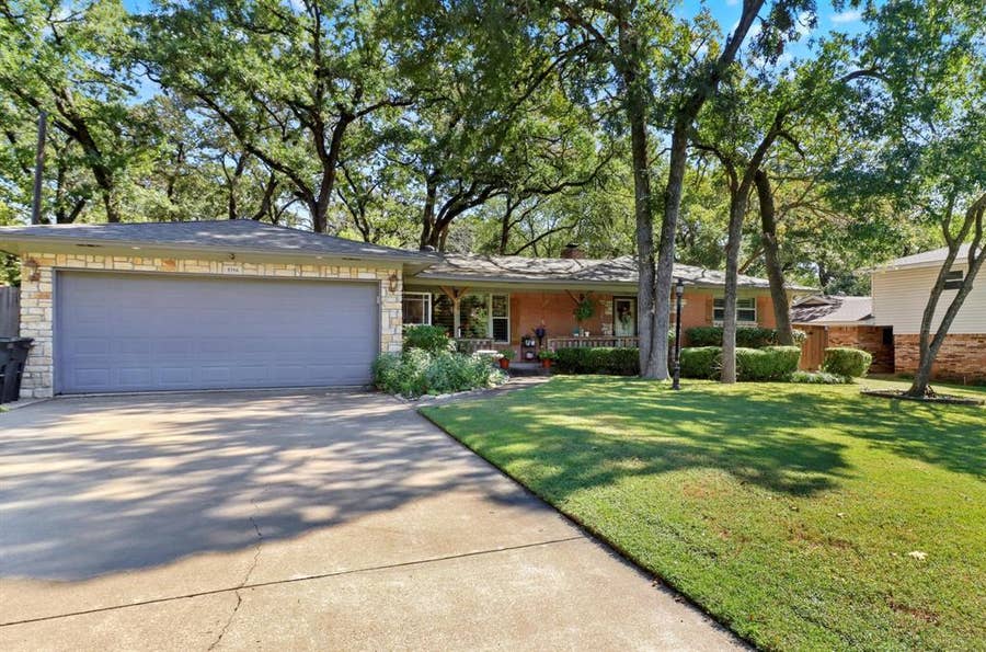 Property photo for 4316 Oakridge Road, Lakeside, TX