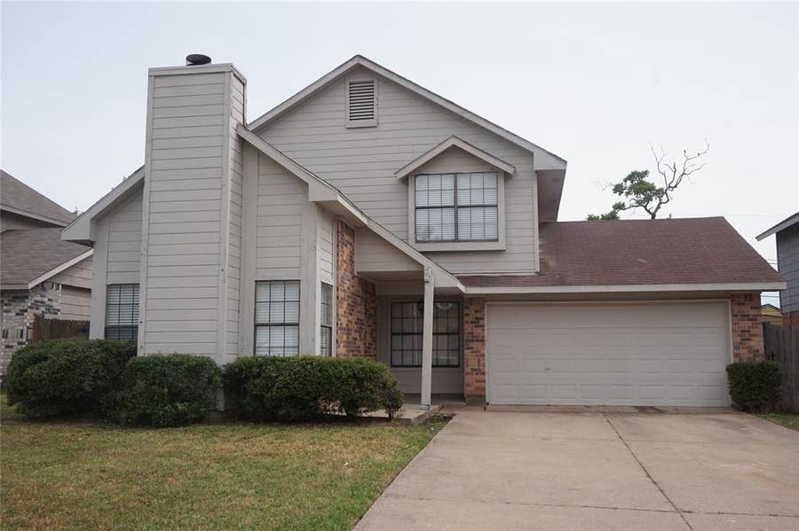 Property photo for 4632 Misty Ridge Drive, Fort Worth, TX