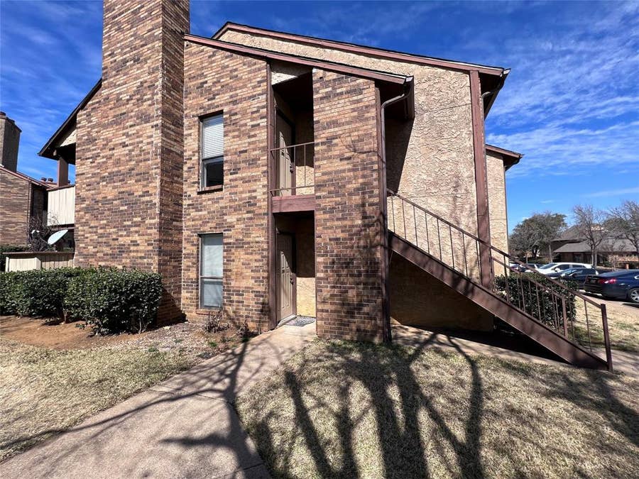 Property photo for 2006 Cloisters Drive, #2510, Arlington, TX