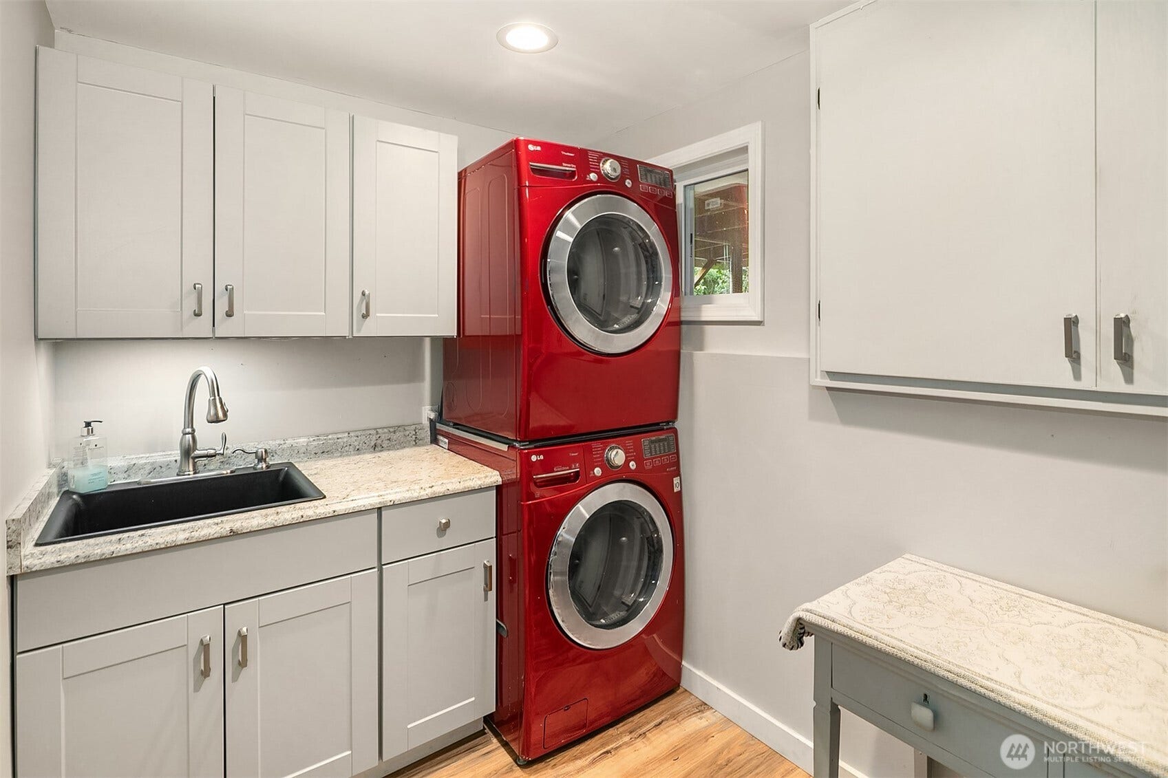 15828 25th Avenue SW, Burien, WA 98166