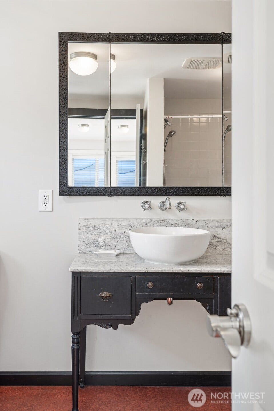 Updated plumbing & fixtures