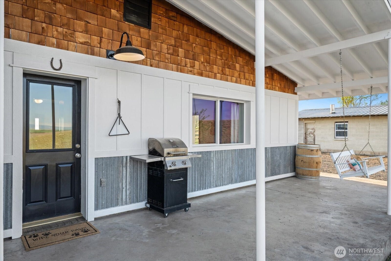 Covered porch with room for BBQ - porch swing included!