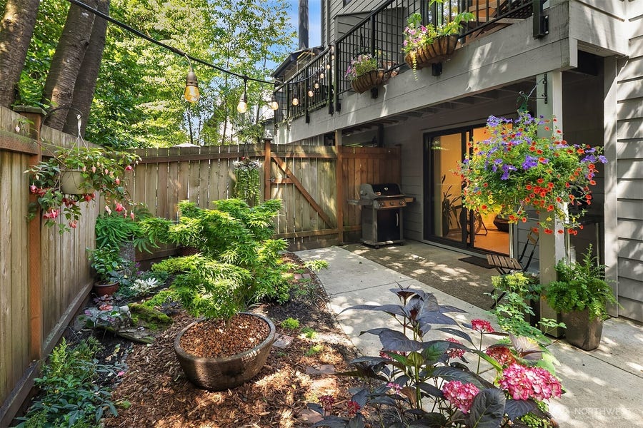 Property photo for 15628 8th Avenue SW, #B, Burien, WA