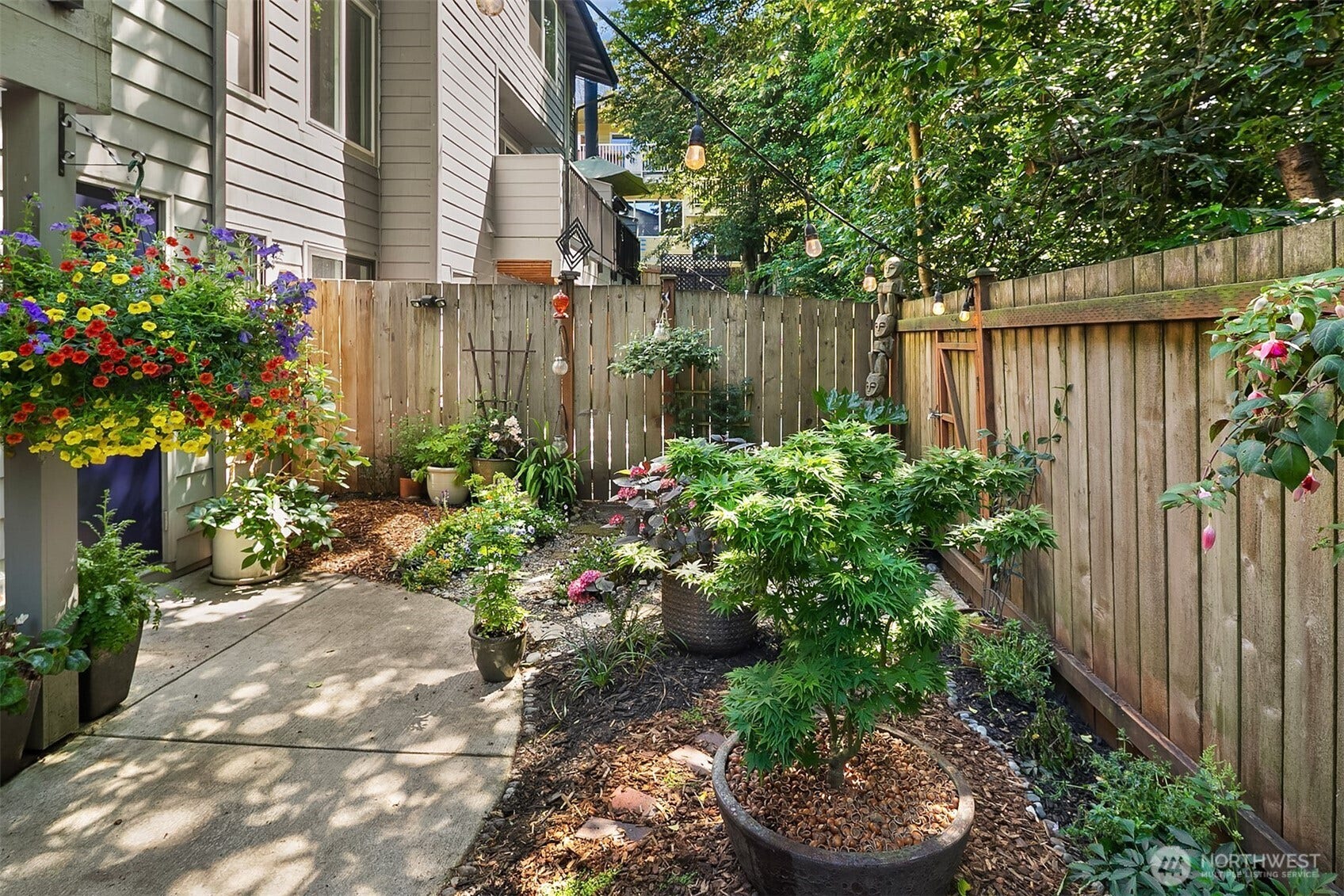 15628 8th Avenue SW, #B, Burien, WA 98166 15628 8th Avenue SW, #B, Burien, WA 98166