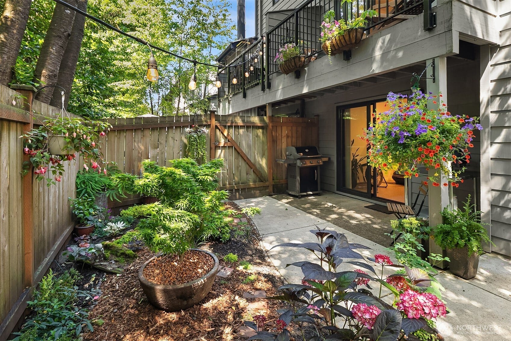 15628 8th Avenue SW, #B, Burien, WA 98166 This 3-Level Townhome condominium is spacious, private ... and absolutely dialed!
