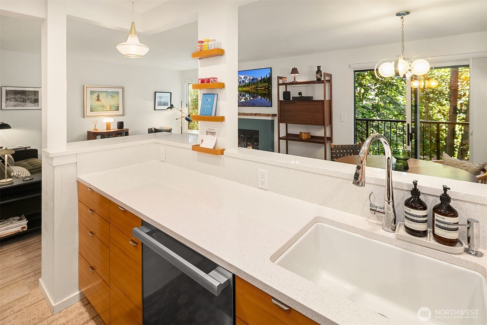 15628 8th Avenue SW, #B, Burien, WA 98166 New plumbing was added throughout when the home was remodeled.