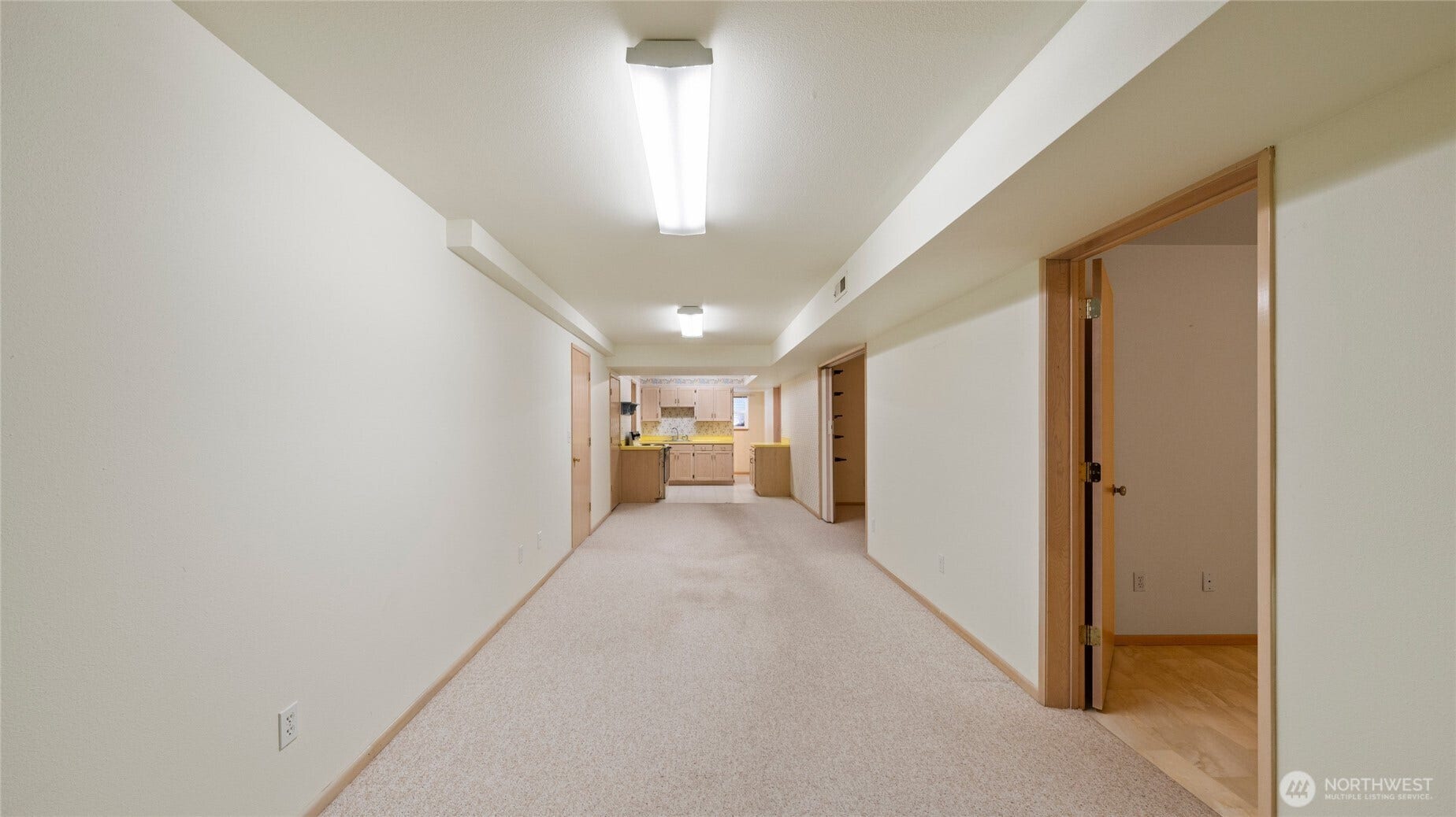 998 - Basement to spacious living area