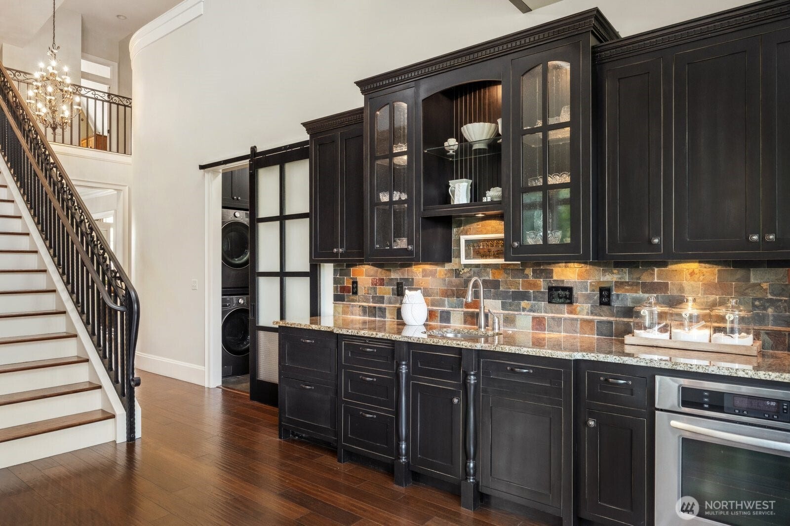 1047 SE Crestlane Drive, College Place, WA 99324 Baking center with 2nd oven, 2nd dishwasher & undercounter fridge drawers