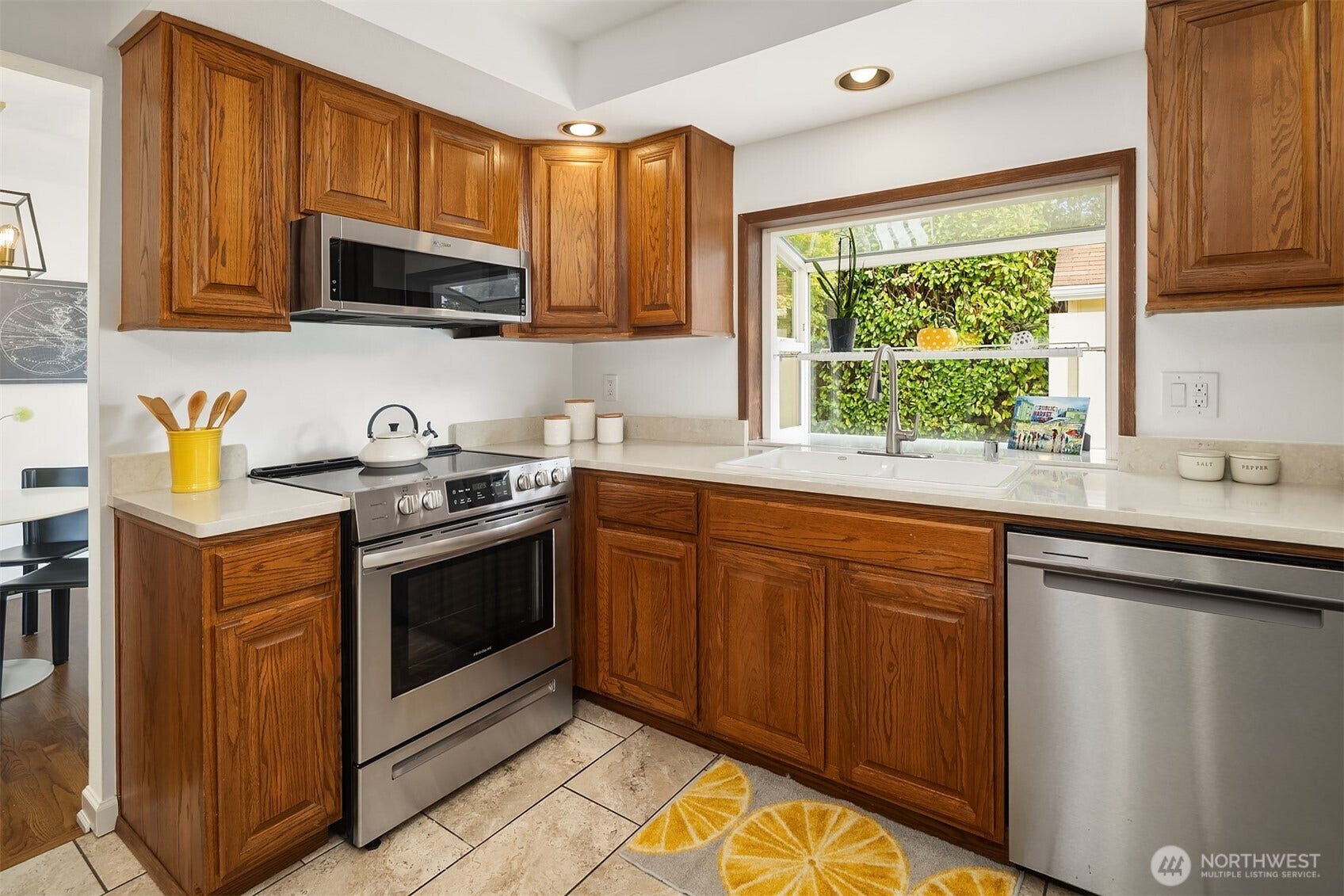 11510 27th Avenue SW, Burien, WA 98146 11510 27th Avenue SW, Burien, WA 98146