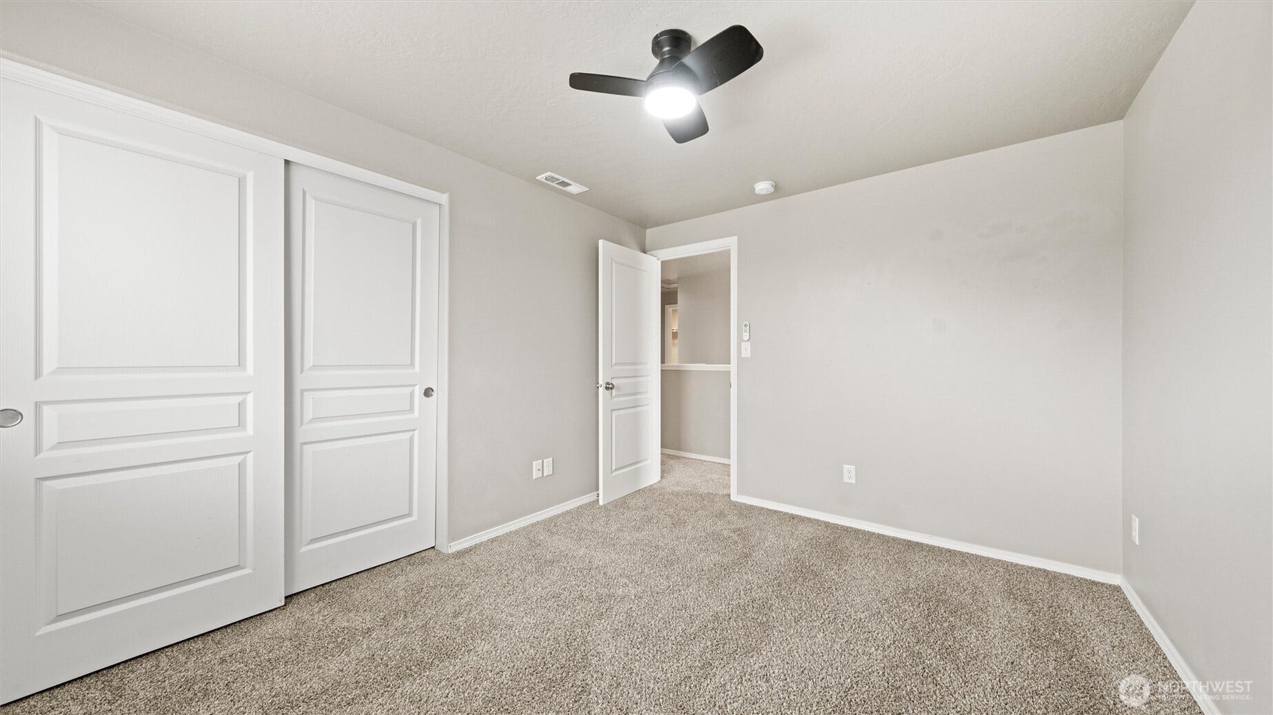 543 SW Angelina Loop, College Place, WA 99362 2nd floor bedroom #1 with large closet