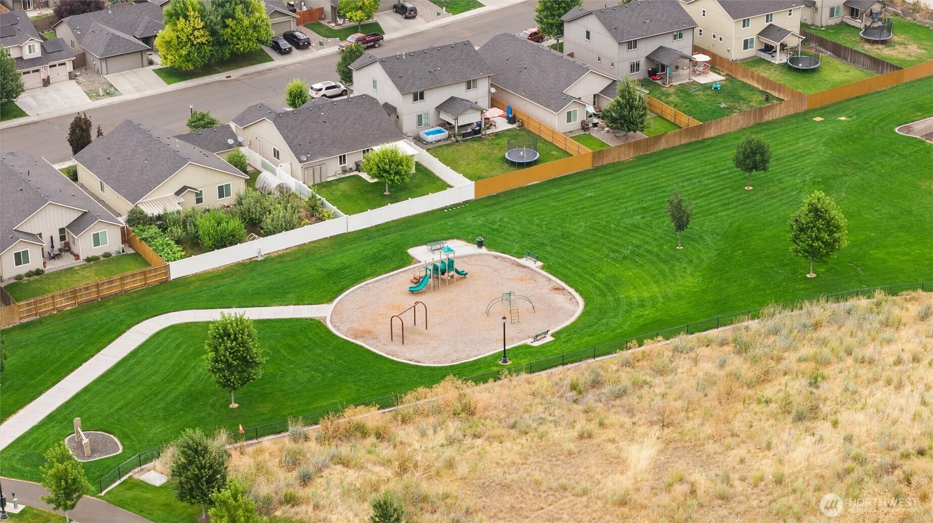 543 SW Angelina Loop, College Place, WA 99362 Smart Park just down the hill