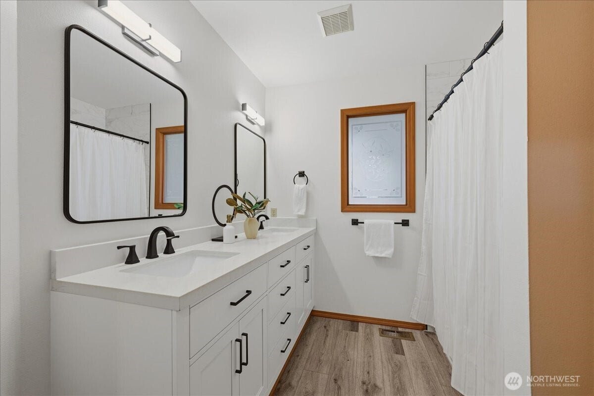 13408 SE 85th Street, Newcastle, WA 98059 New full bathroom upstairs is sure to please.