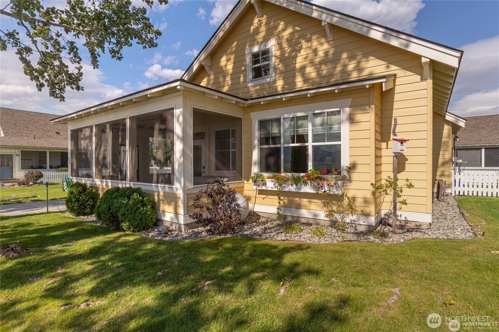 117 Barefoot Lane, Oroville, WA 98844 117 Barefoot Lane, Oroville, WA 98844