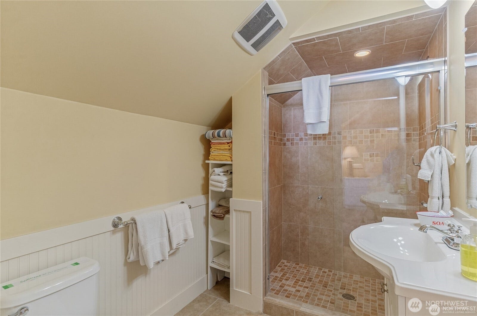117 Barefoot Lane, Oroville, WA 98844 117 Barefoot Lane, Oroville, WA 98844