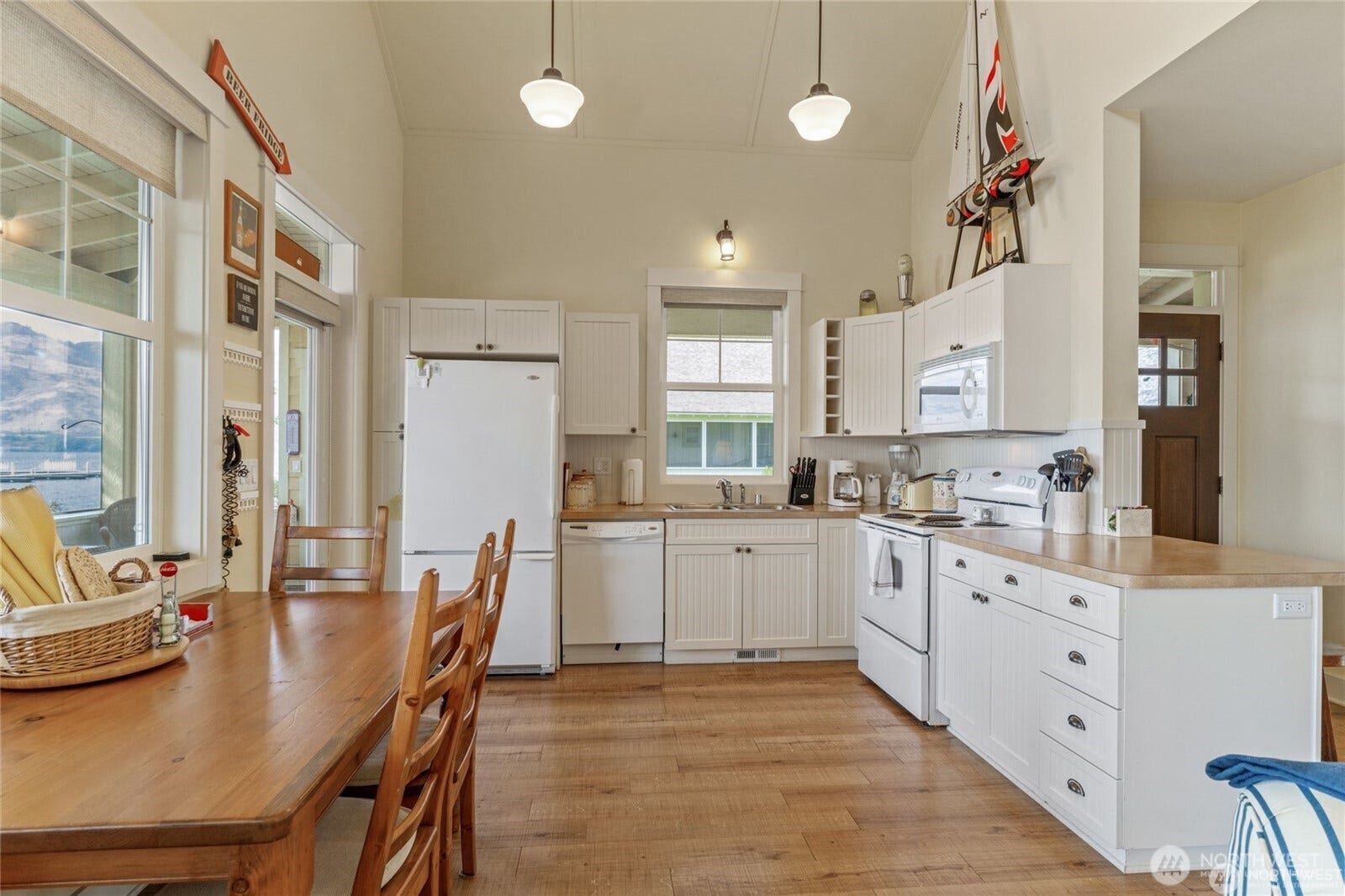117 Barefoot Lane, Oroville, WA 98844 117 Barefoot Lane, Oroville, WA 98844
