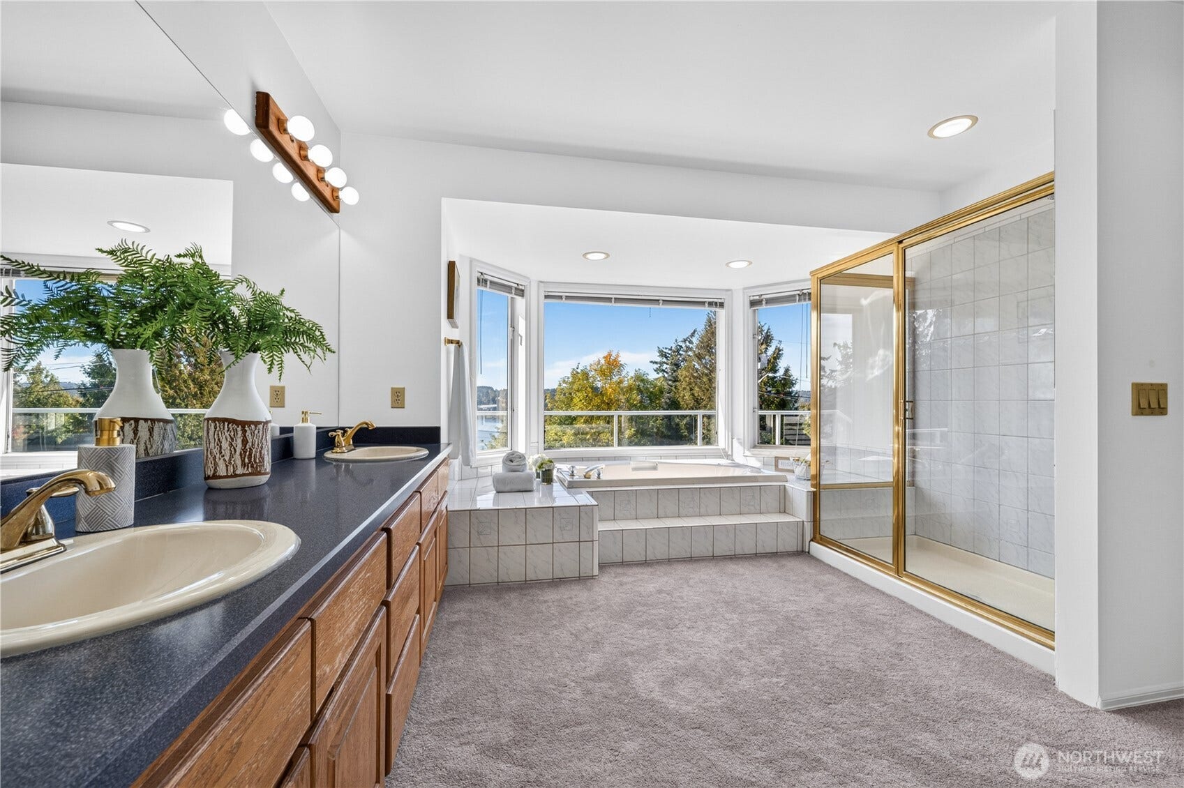15302 61st Place NE, Kenmore, WA 98028 15302 61st Place NE, Kenmore, WA 98028