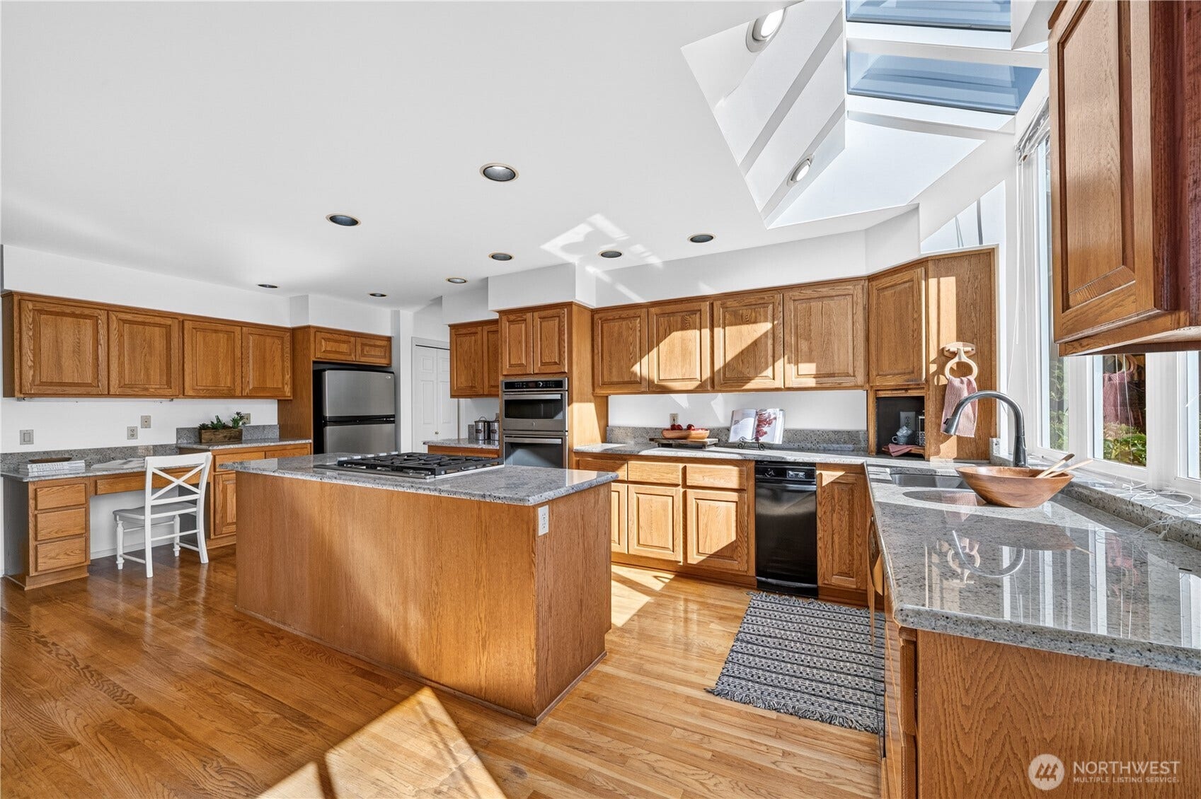 15302 61st Place NE, Kenmore, WA 98028 15302 61st Place NE, Kenmore, WA 98028