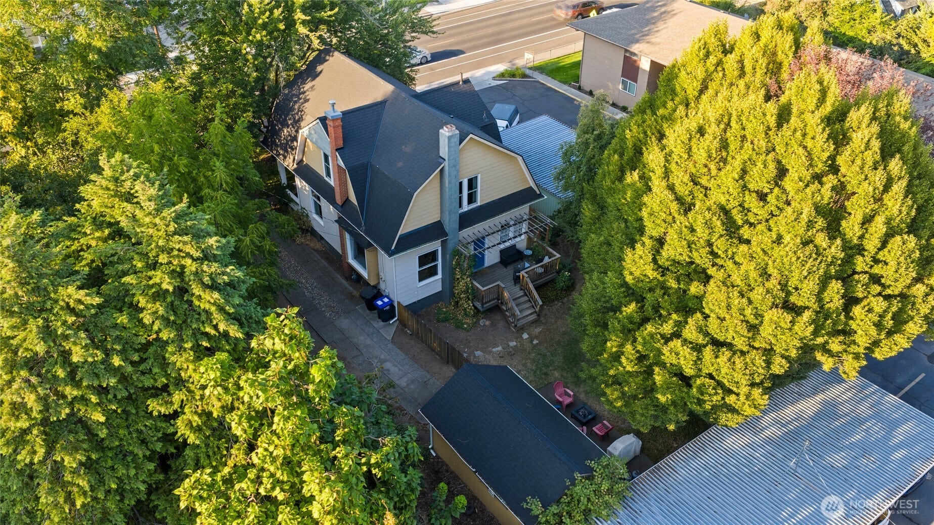 528 E Alder Street, Walla Walla, WA 99362 528 E Alder Street, Walla Walla, WA 99362