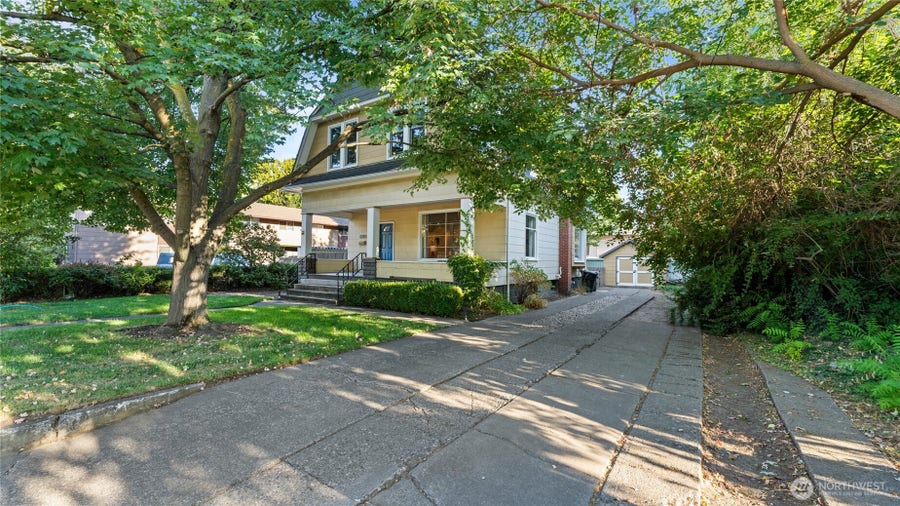 Property photo for 528 E Alder Street, Walla Walla, WA