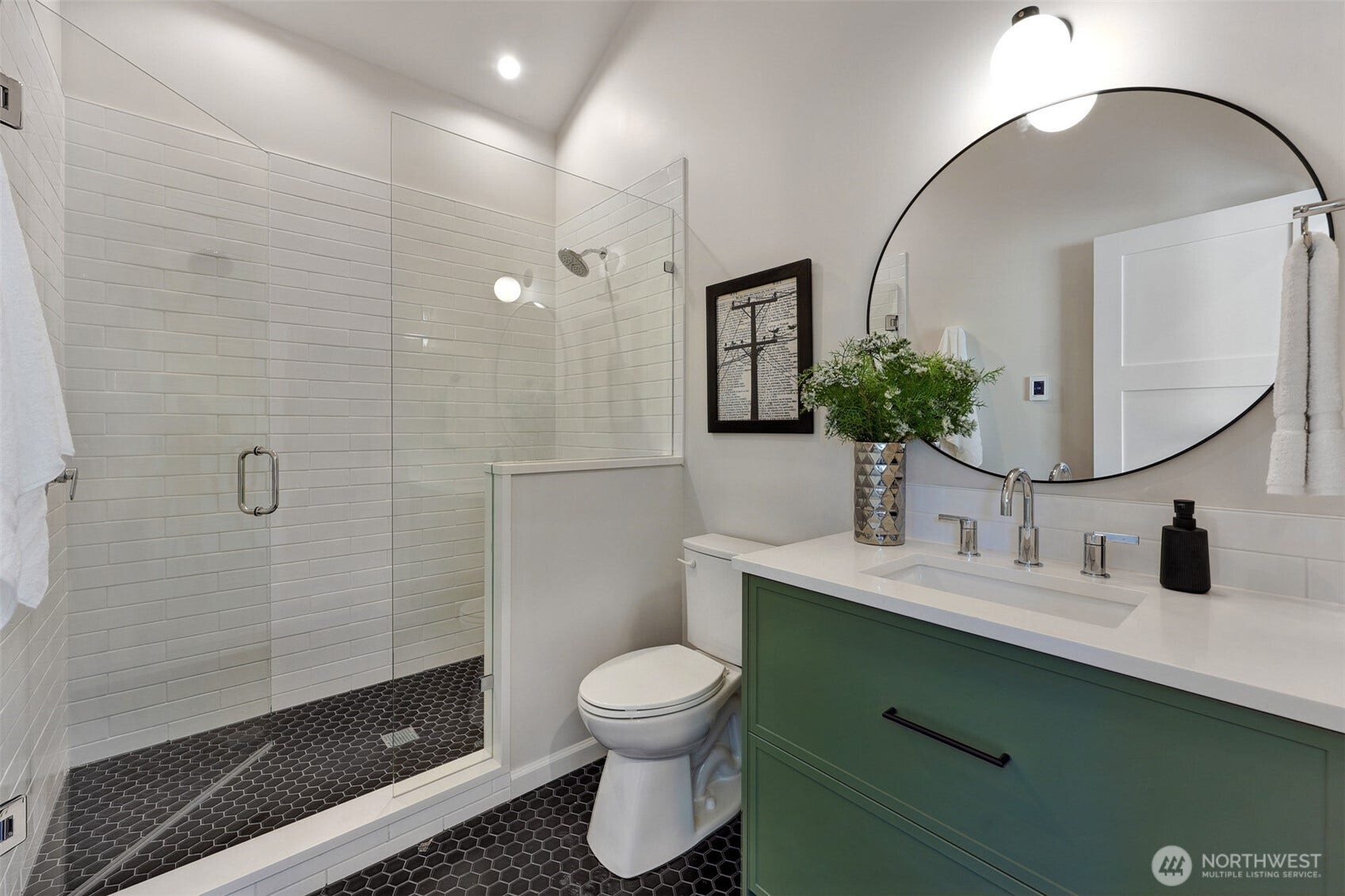 2004 McGilvra Boulevard E, Seattle, WA 98112 2004 McGilvra Boulevard E, Seattle, WA 98112