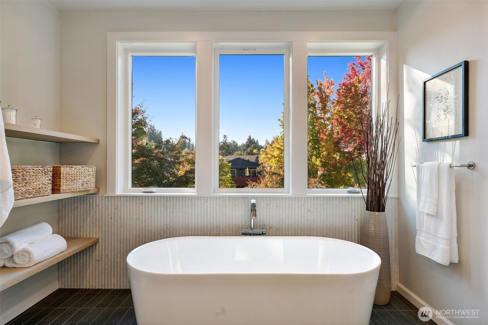2004 McGilvra Boulevard E, Seattle, WA 98112 2004 McGilvra Boulevard E, Seattle, WA 98112