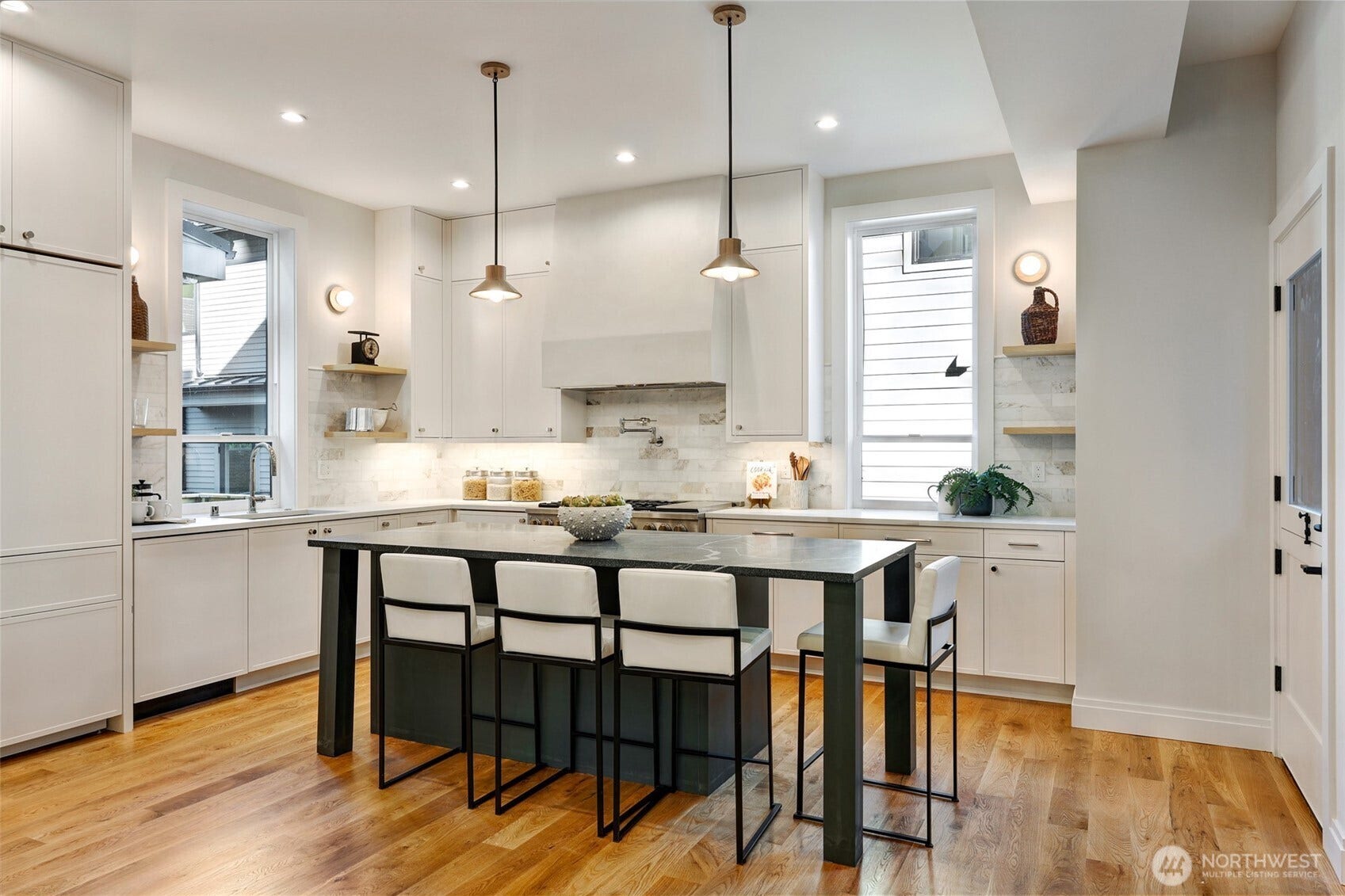 2004 McGilvra Boulevard E, Seattle, WA 98112 2004 McGilvra Boulevard E, Seattle, WA 98112