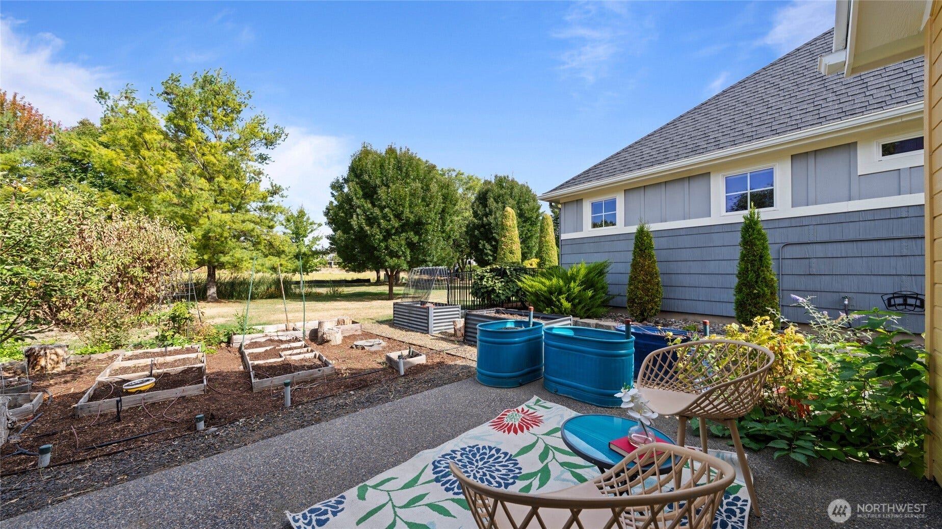 Patio viewing yard and community park