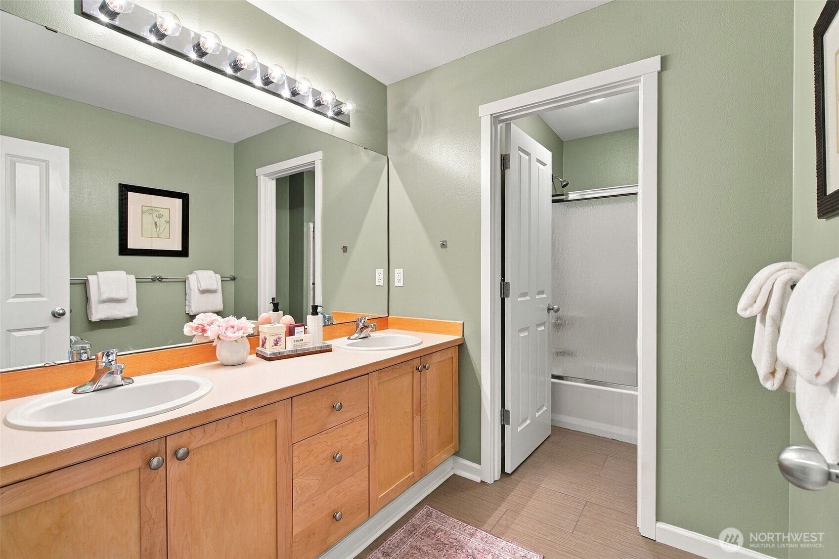 27402 Maple Ridge Way SE, Maple Valley, WA 98038 27402 Maple Ridge Way SE, Maple Valley, WA 98038