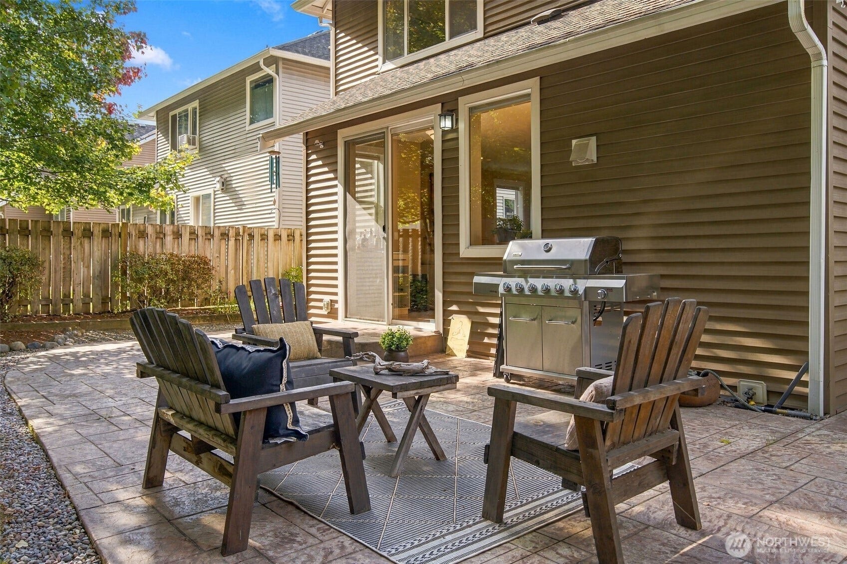 27402 Maple Ridge Way SE, Maple Valley, WA 98038 27402 Maple Ridge Way SE, Maple Valley, WA 98038
