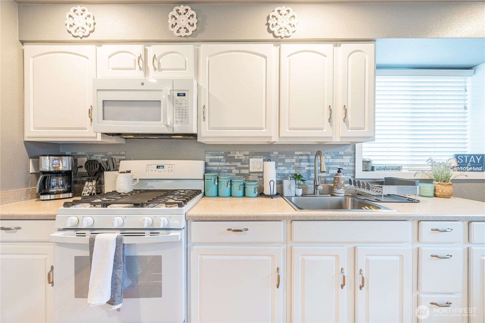 1409 1st Street, Port Townsend, WA 98368 1409 1st Street, Port Townsend, WA 98368
