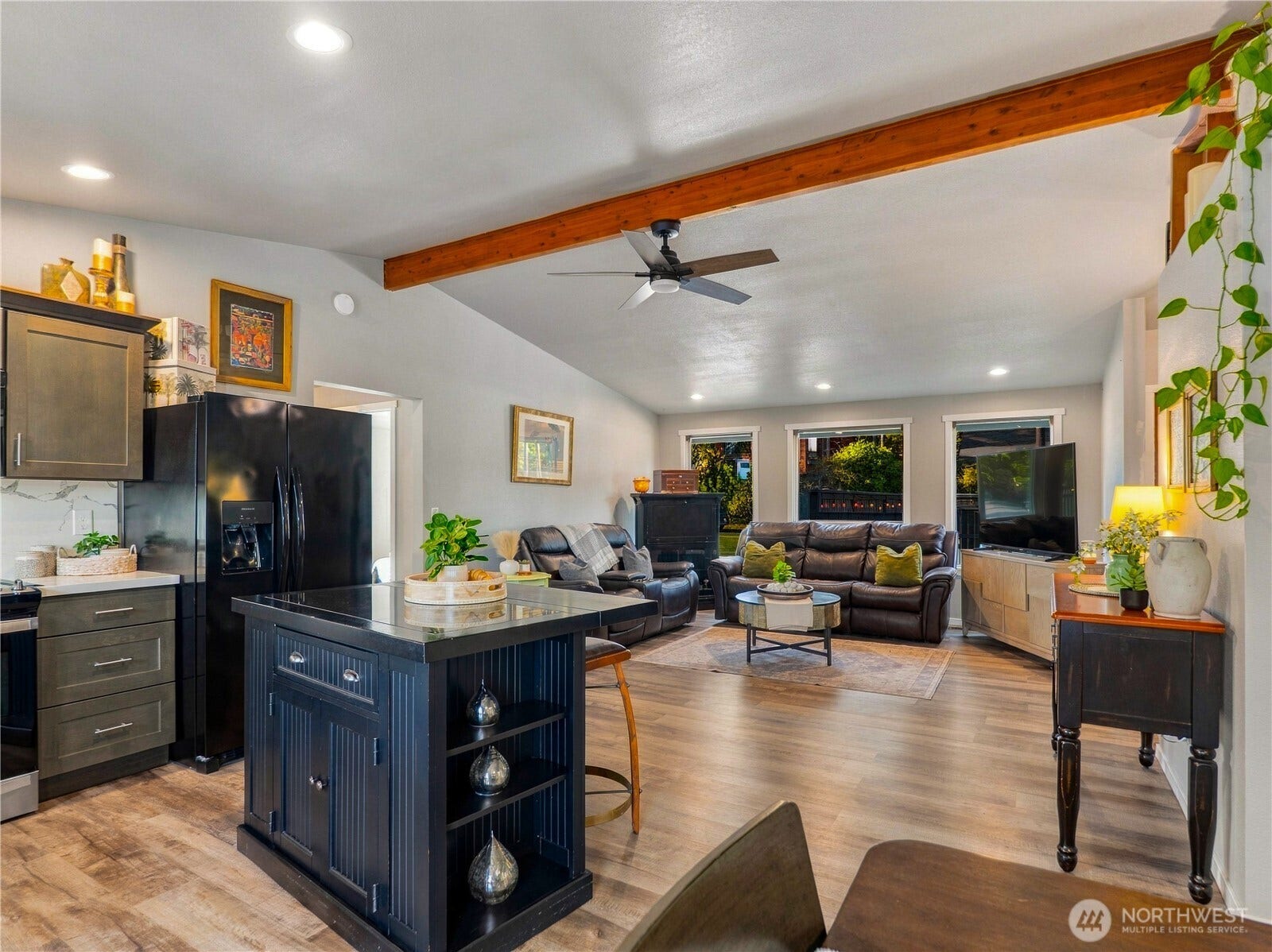 1409 1st Street, Port Townsend, WA 98368 1409 1st Street, Port Townsend, WA 98368