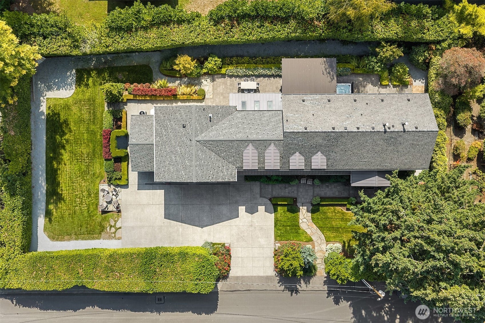 7623 NE 14th Street, Medina, WA 98039 7623 NE 14th Street, Medina, WA 98039