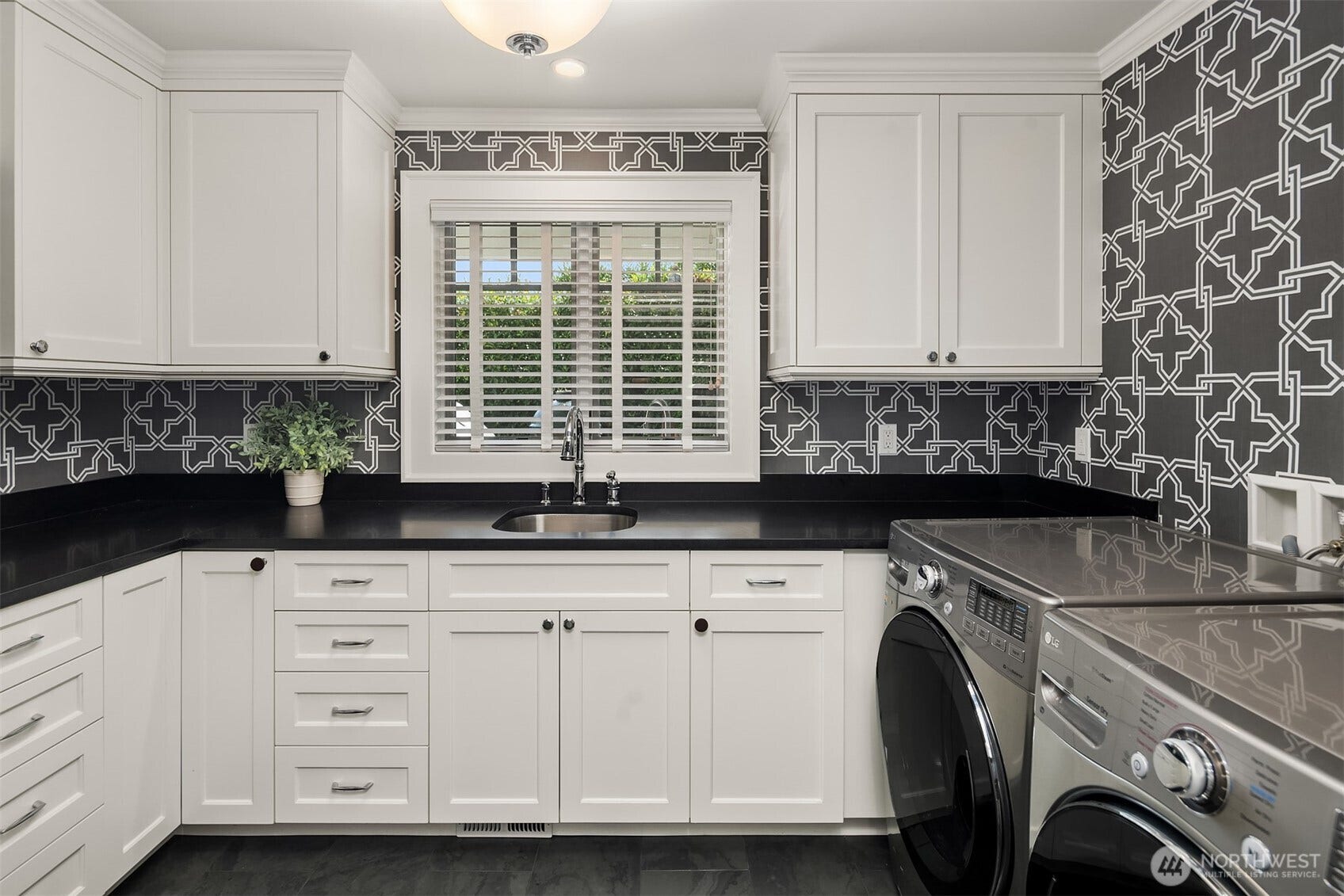 7623 NE 14th Street, Medina, WA 98039 7623 NE 14th Street, Medina, WA 98039