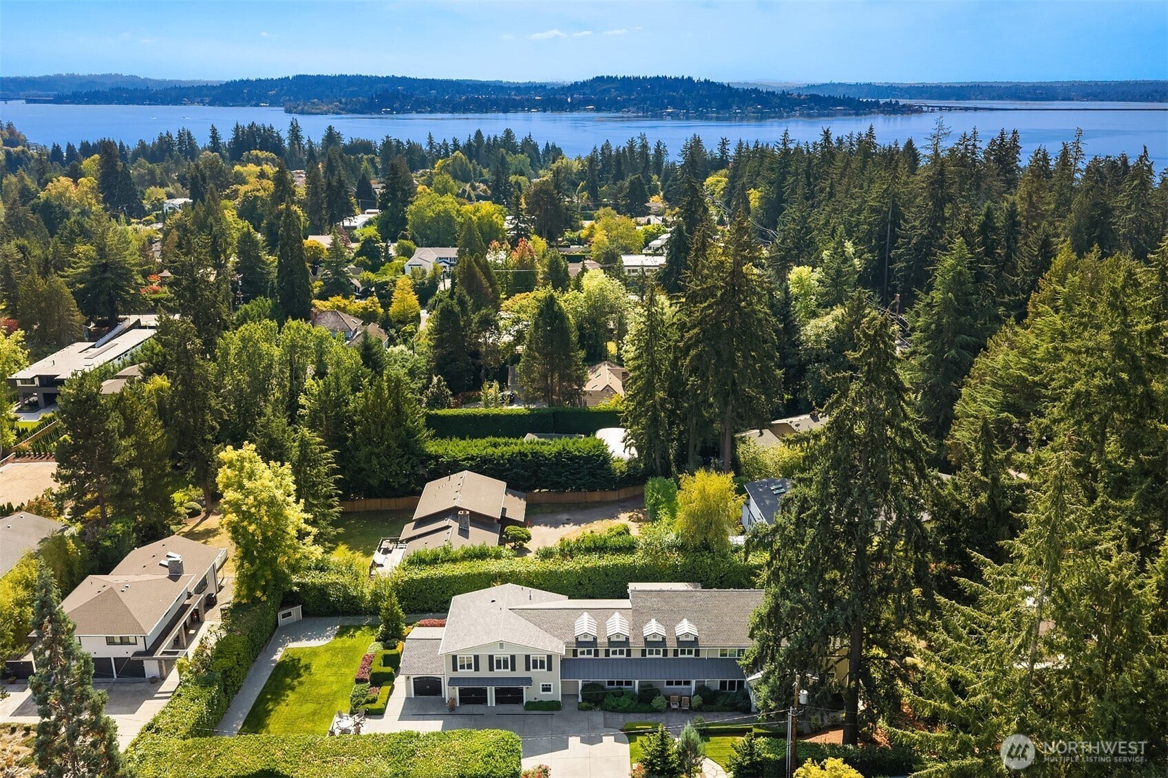 7623 NE 14th Street, Medina, WA 98039 7623 NE 14th Street, Medina, WA 98039