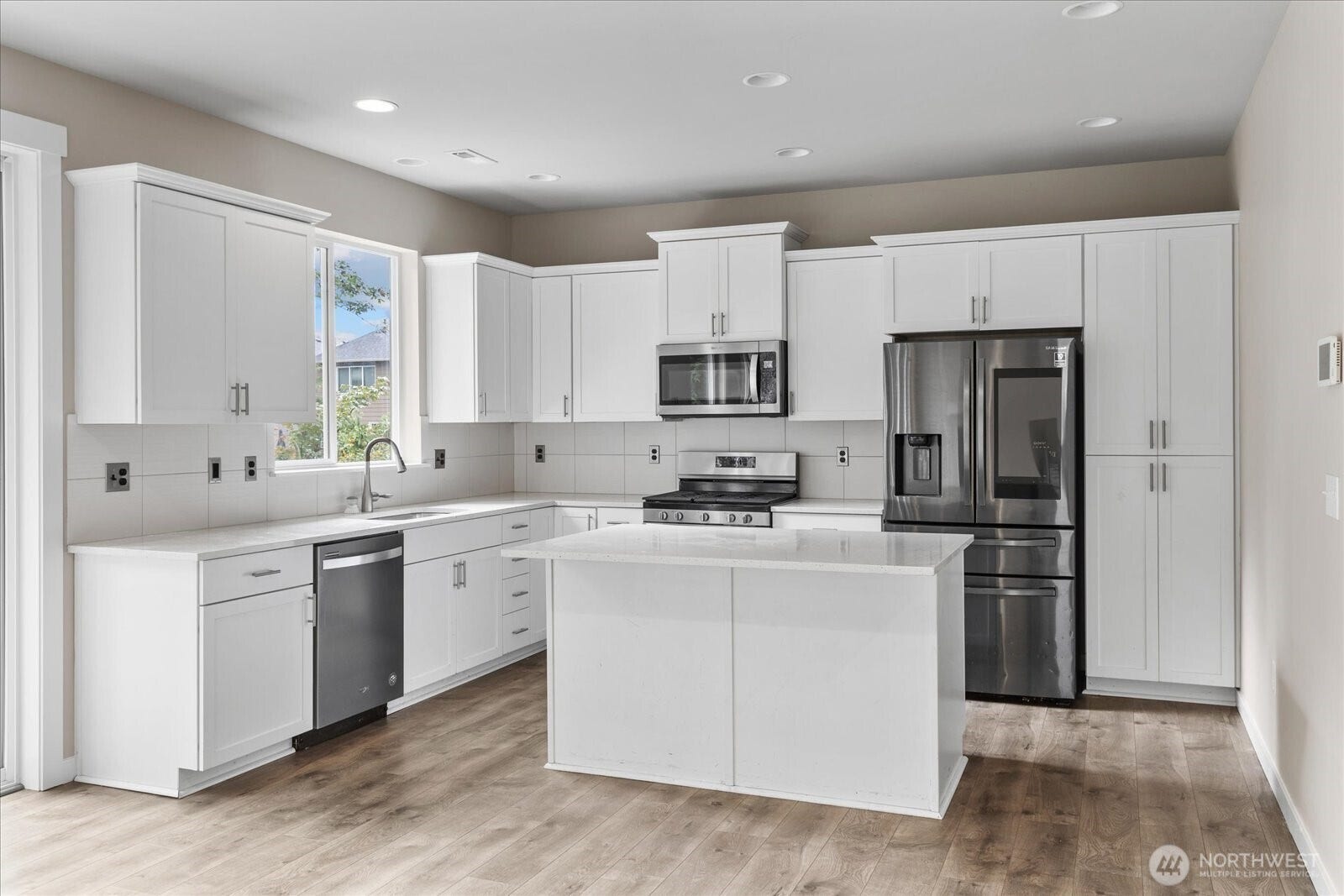 10510 35th Street NE, Lake Stevens, WA 98258