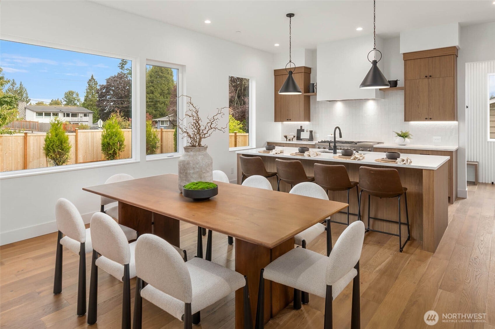 17266 NE 18th Place, Bellevue, WA 98008