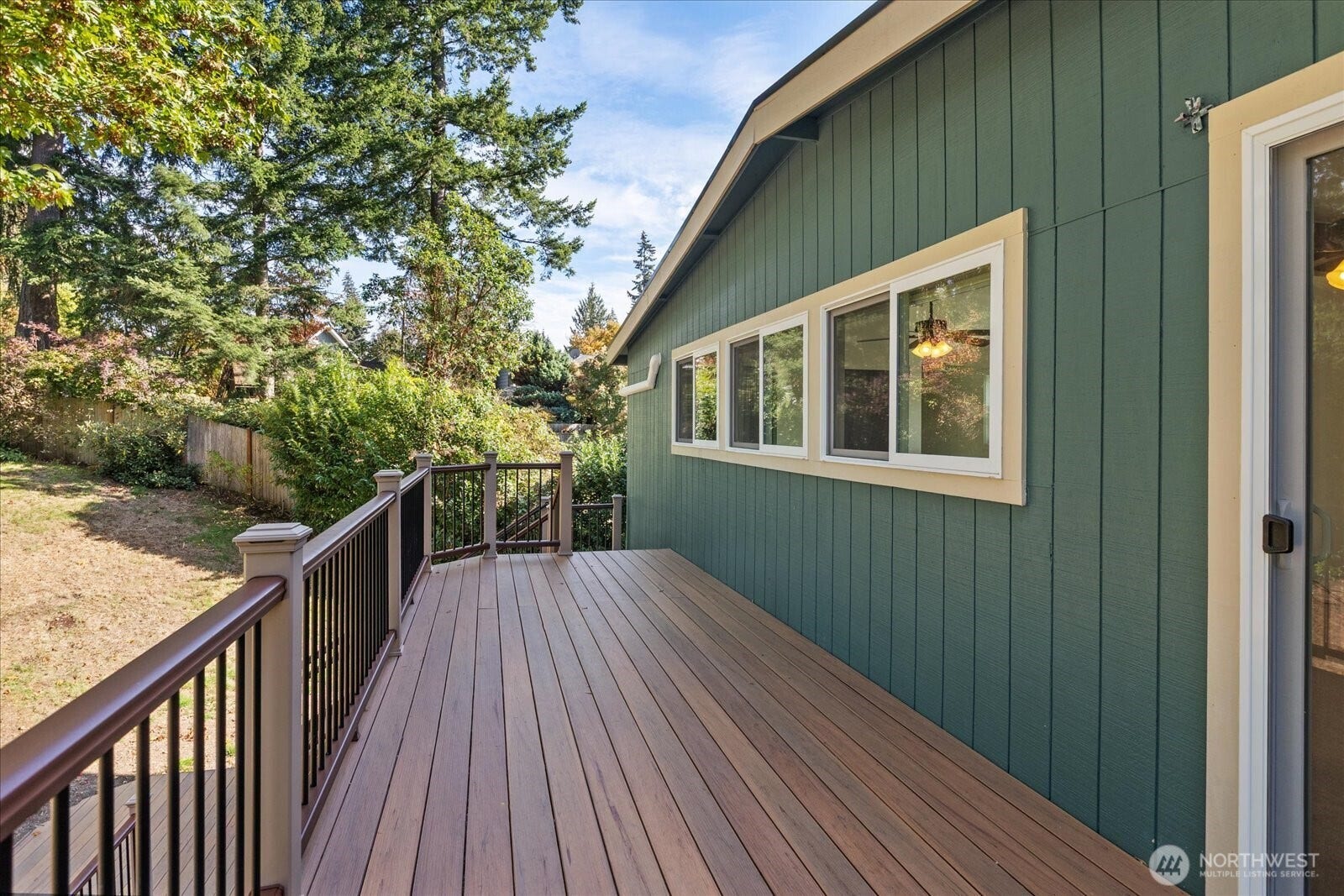 22303 59th Place W, Mountlake Terrace, WA 98043 22303 59th Place W, Mountlake Terrace, WA 98043