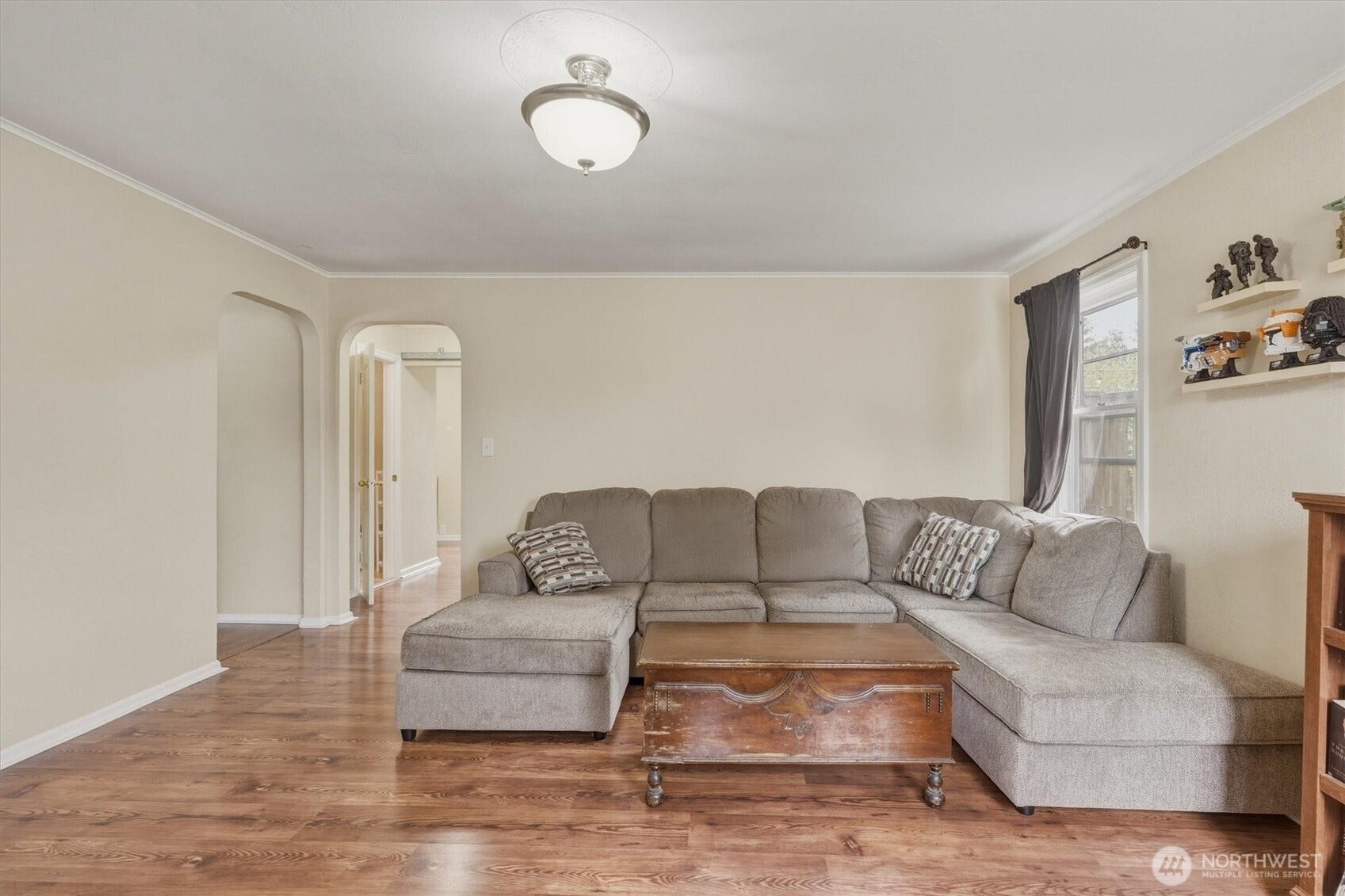 1002 N 10th Avenue, Kelso, WA 98626
