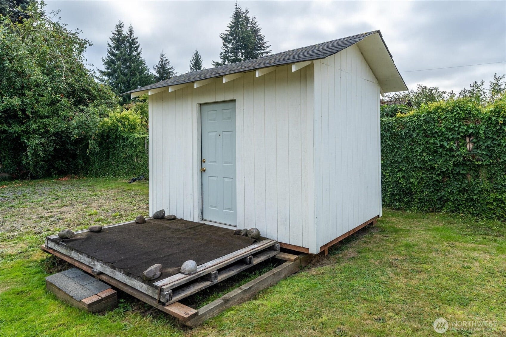 1002 N 10th Avenue, Kelso, WA 98626